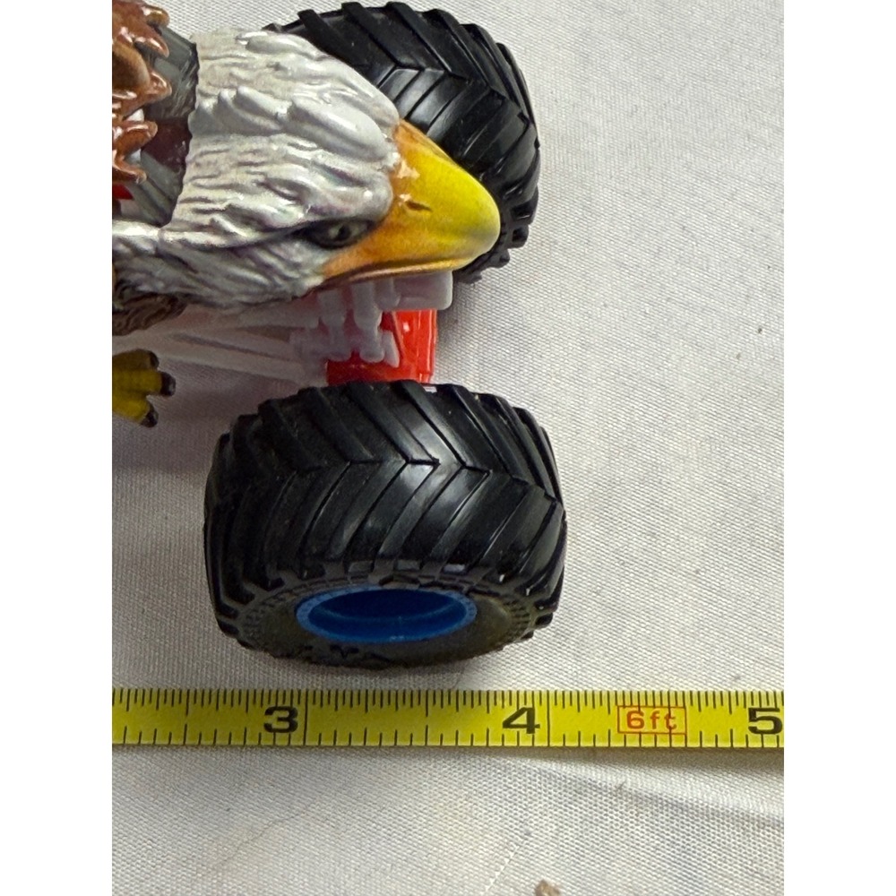 Monster Jam Eagle Monster Truck 1:64 Die-Cast Bald Eagle White Red Chassis - Picture 6 of 8